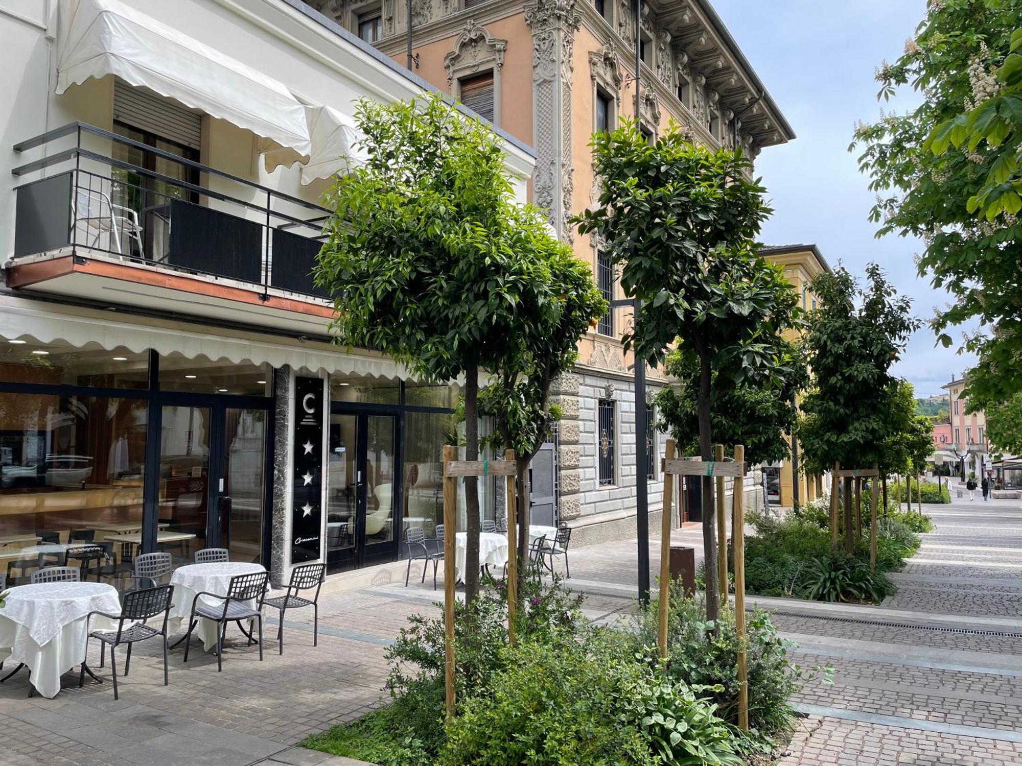 Hotel Central Giacomini سالو المظهر الخارجي الصورة