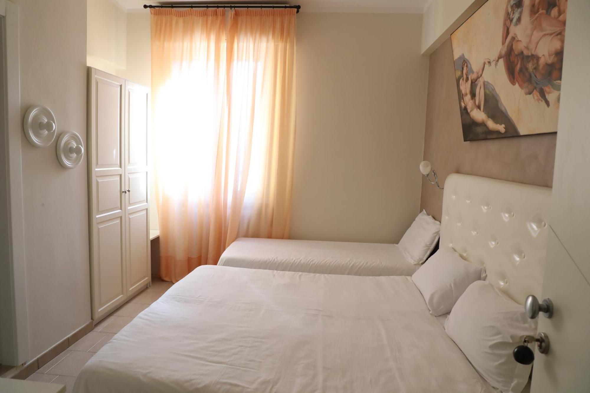 Hotel Central Giacomini سالو المظهر الخارجي الصورة