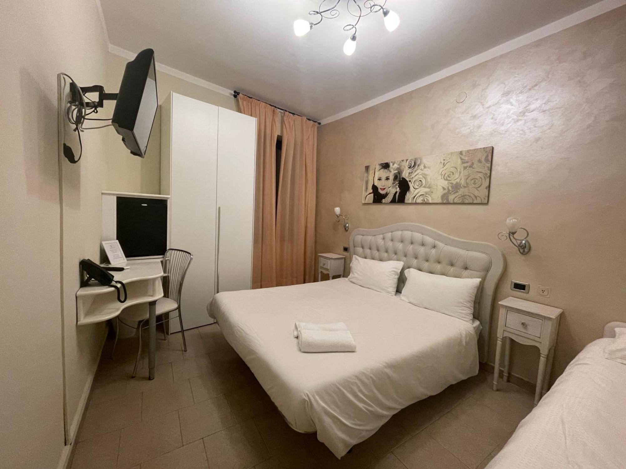 Hotel Central Giacomini سالو المظهر الخارجي الصورة