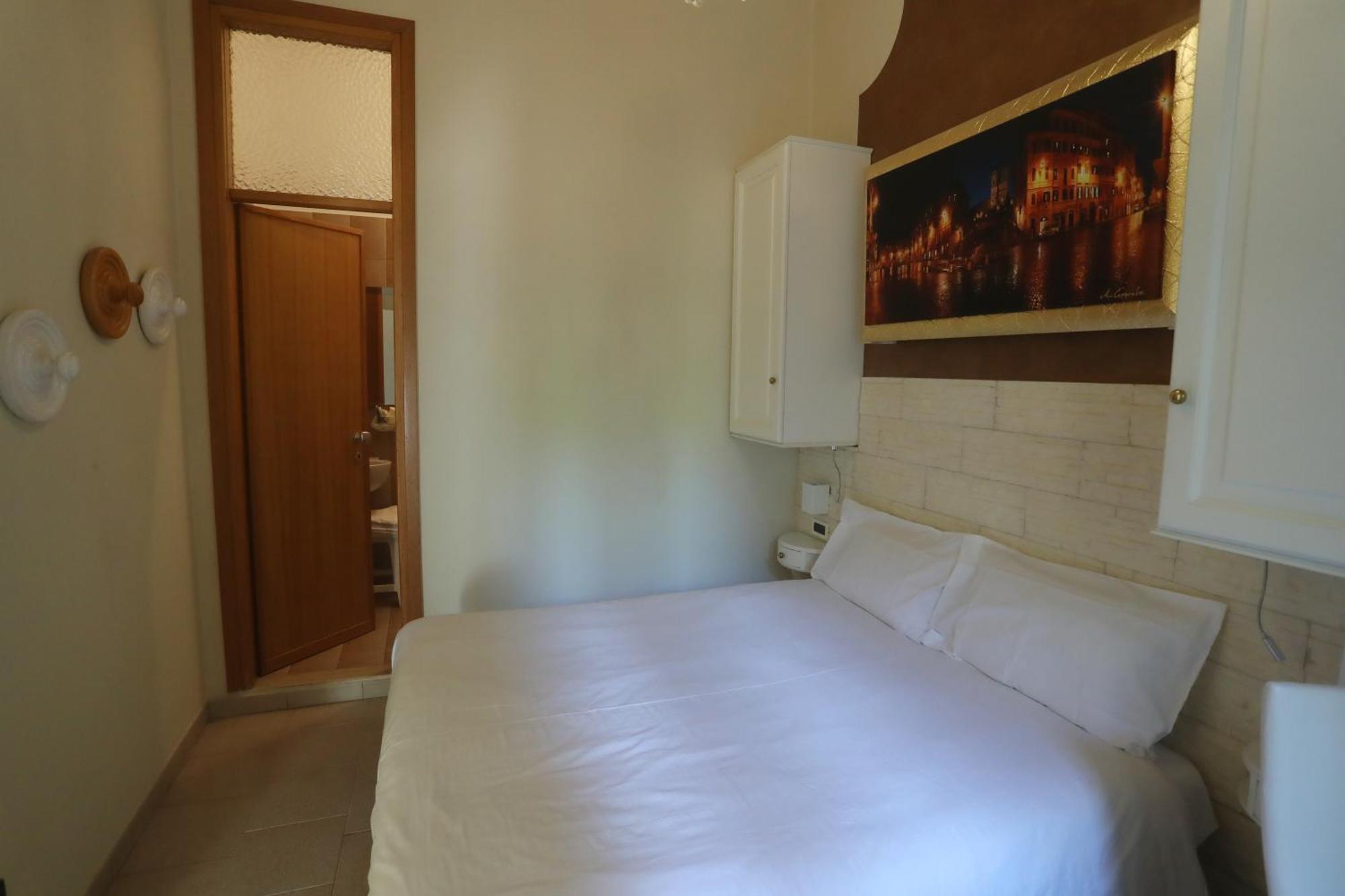 Hotel Central Giacomini سالو المظهر الخارجي الصورة