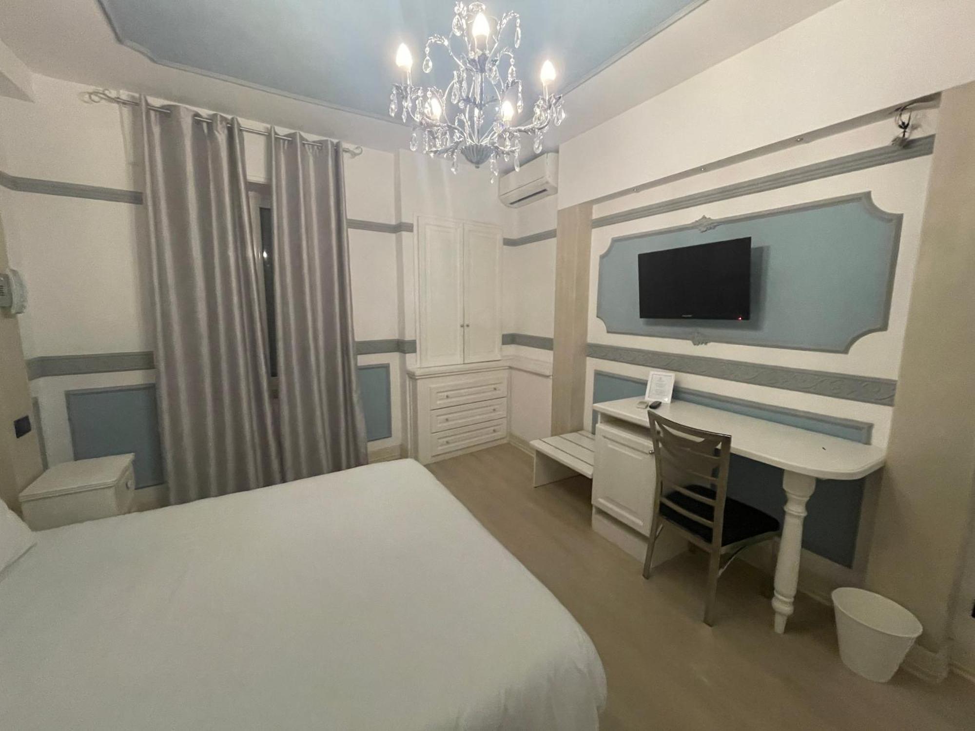 Hotel Central Giacomini سالو المظهر الخارجي الصورة
