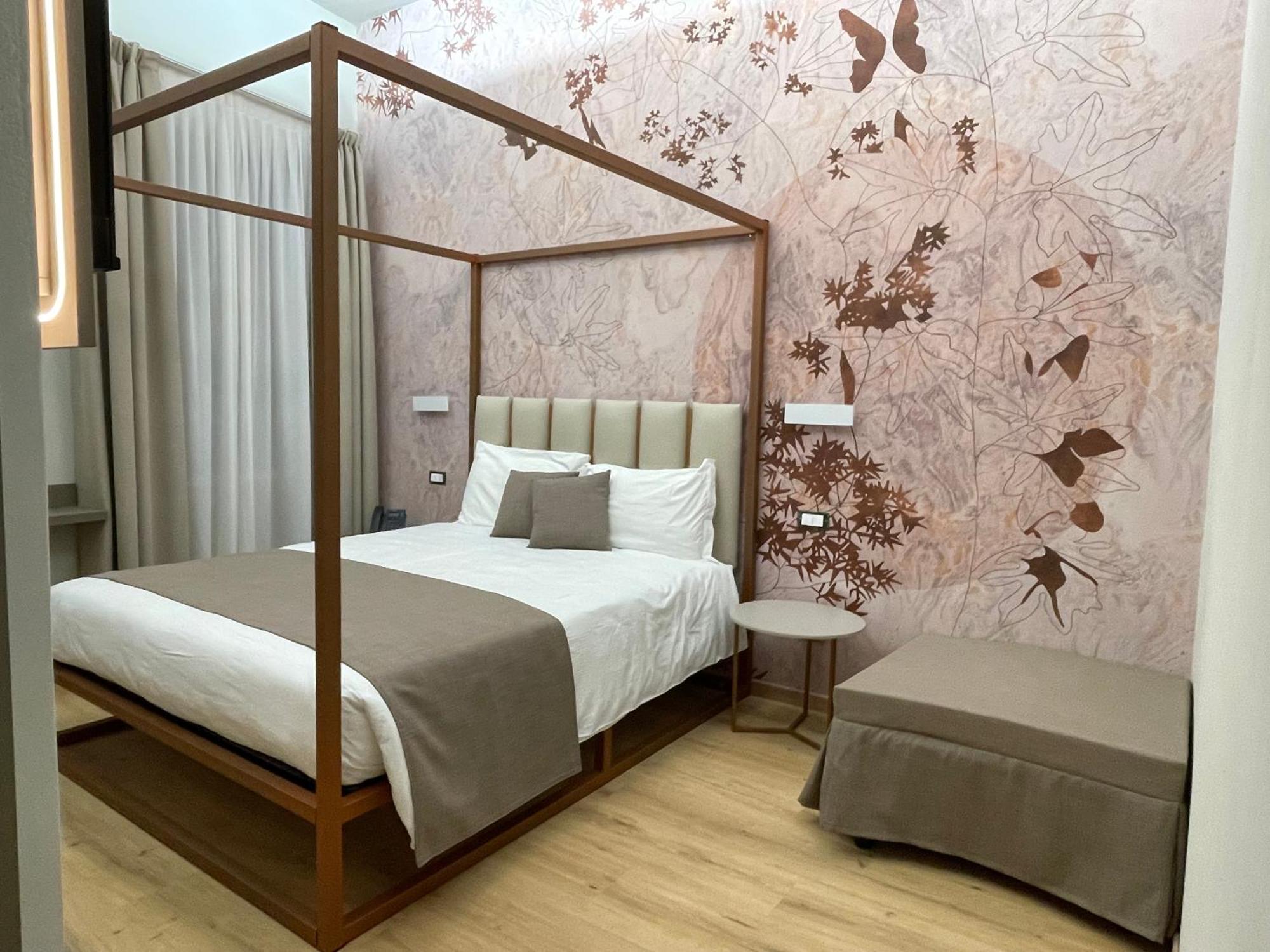 Hotel Central Giacomini سالو المظهر الخارجي الصورة